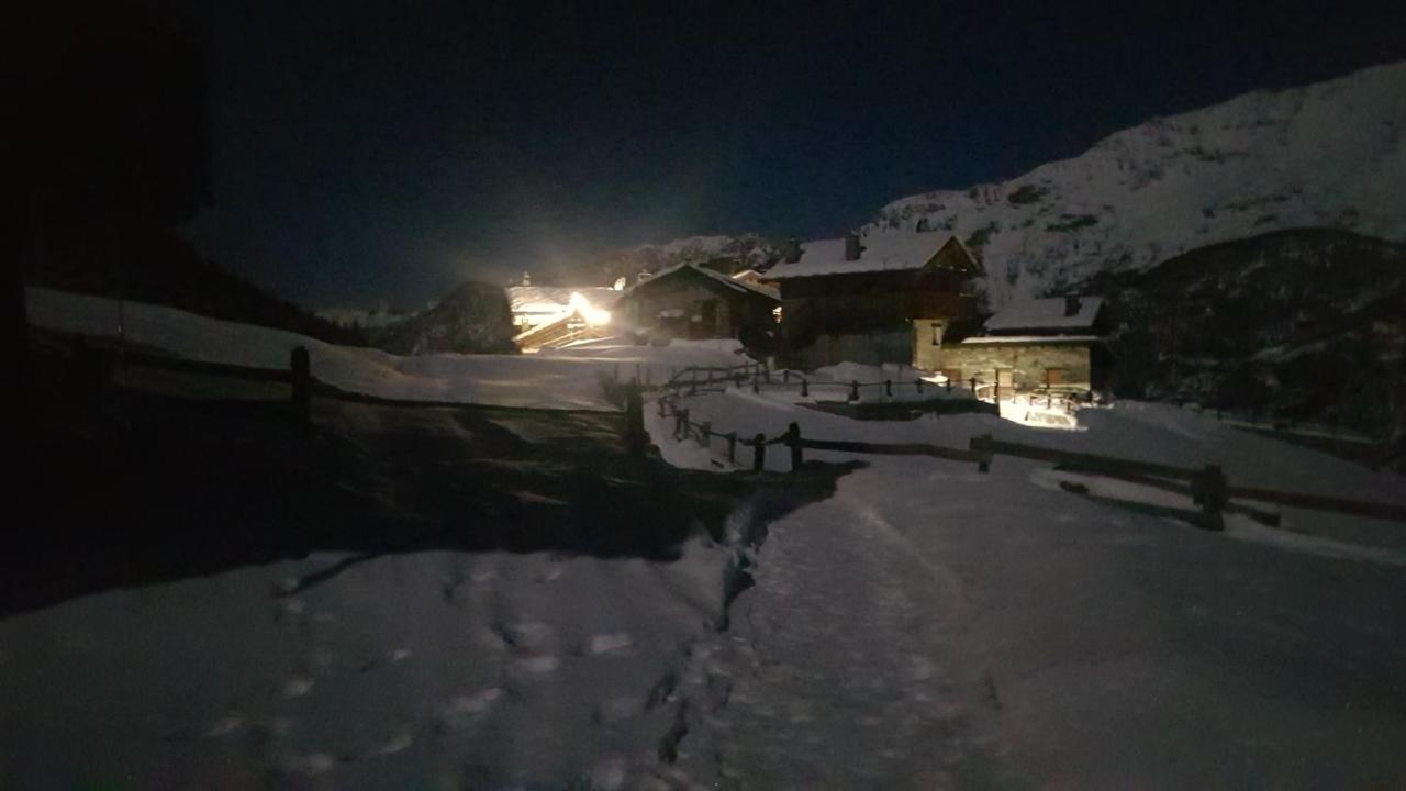 Chalet Le Lis Valtournenche Exterior foto